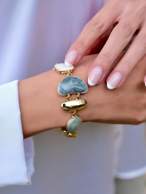 Gold Abstract Stone Bracelet for Women,Colorful Mixed Gemstone Jewelry , Statement Chunky Bracelet ,Handmade Gift for Her, Fine Jewelry