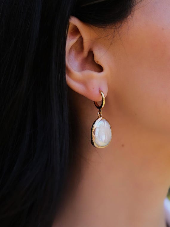 Coin Pearl Earrings, Real Baroque Pearl, Elegant Earrings, Bridal Jewelry, Mother's Day Gift, Gift for Her, Money Pearl Gold Earrings