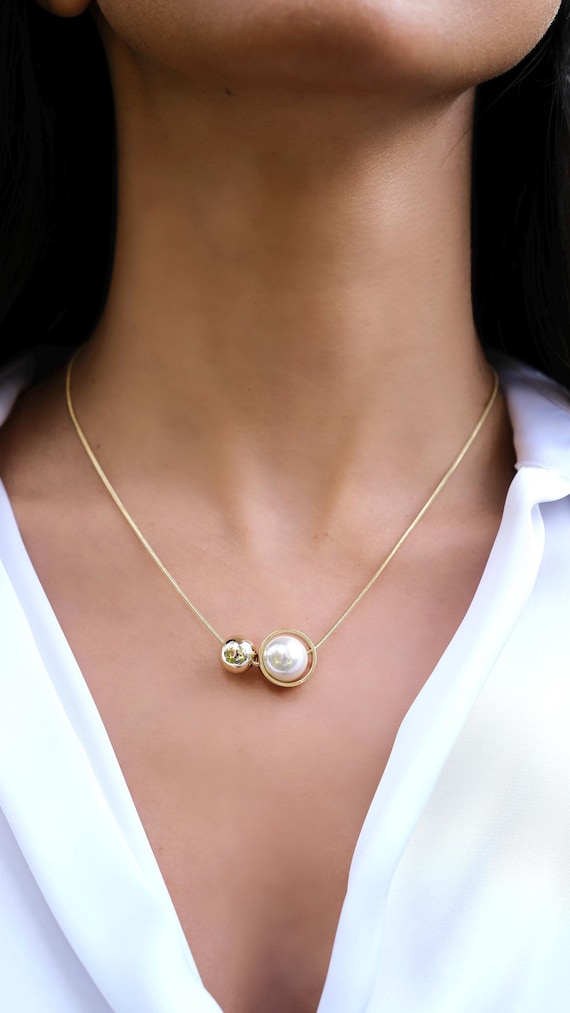 Baroque Pearl Pendant Necklace — Natural Freshwater Flameball, 18‑20 mm, Gift for Her
