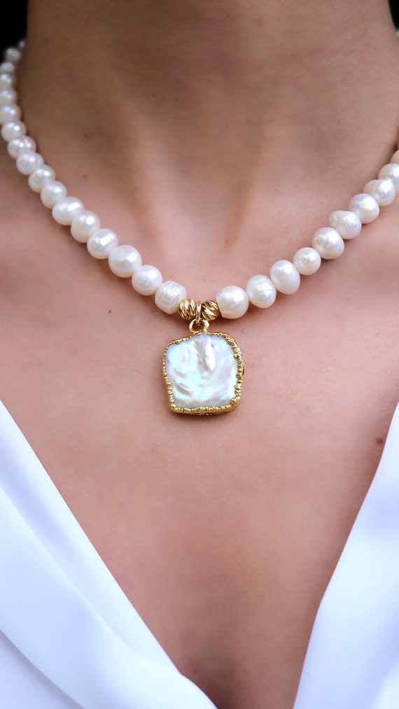 Pearl Pendant Necklace, 8mm Freshwater Pearls, 20mm Baroque Pearl, Handmade Dainty Necklace, Real Pearl Jewelry, Wedding Necklace