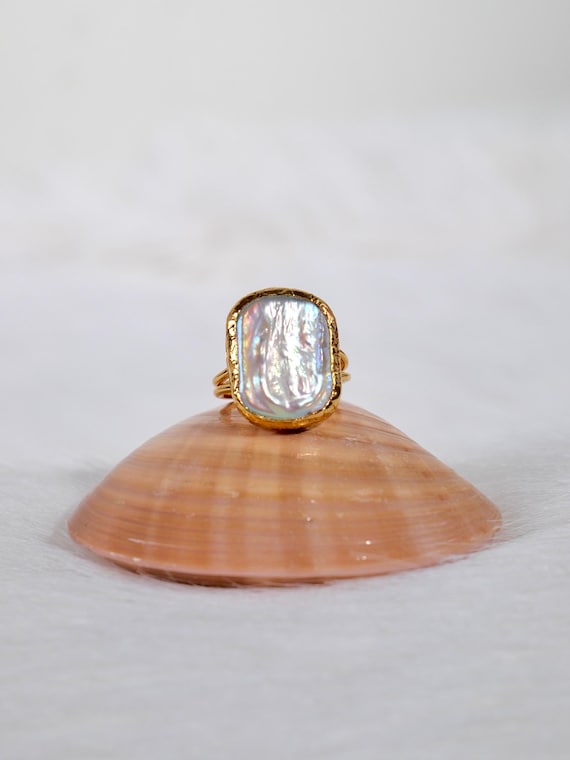 Elegant Baroque Freshwater Pearl Ring, Adjustable Ring, Gold Pearl Statement Ring, Wedding Ring, Gift For Her, Fine Jewelry, Bridal Ring