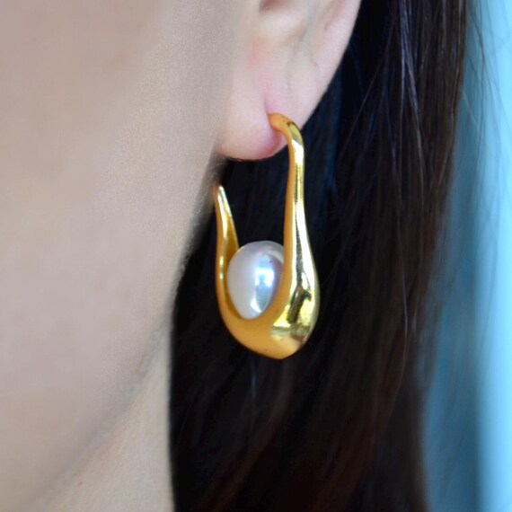 Gold Hoop Dangle Earrings, Teardrop Pearl, Minimalist Statement Jewelry, Elegant Gift for Her