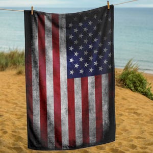 American Flag Towel, Patriotic Towel, Stars and Stripes, Red White Blue, USA Gift, July 4th, Independence Day, Beach Towel, Bath Room Decor