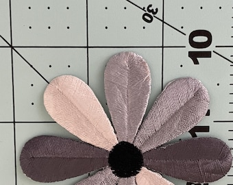 21 - Iron on Flower Patch