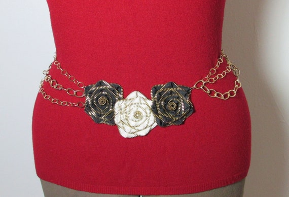 Handmade Triple Roses Belt, Size S/M, Roses Fabri… - image 3