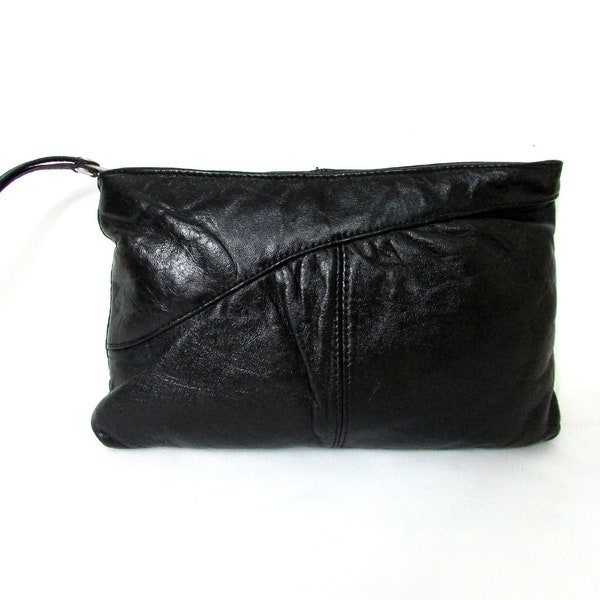 1970s Leather Clutch Zip Top Black Wrislet Evening Purse Cosmetics Pouch GVC