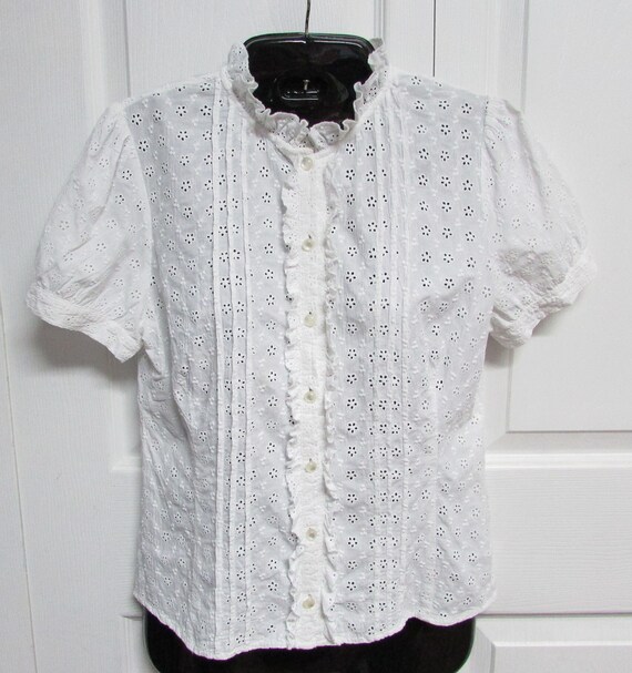 White Cotton Eyelet Top, Size S-M, Cotton Eyelet S