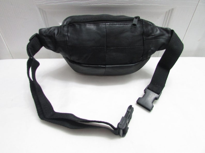 Vintage NOS Black Leather Waist Belt Bag Leather Hand Free Bag Leather Fanny Pack Leather Festival Bag