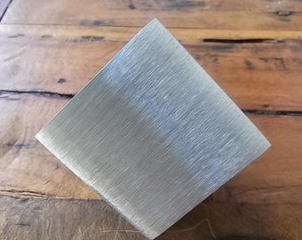 Acabado de grano de cubo de aluminio