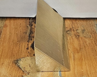 Triángulo de latón de 27 mm a 0 de espesor