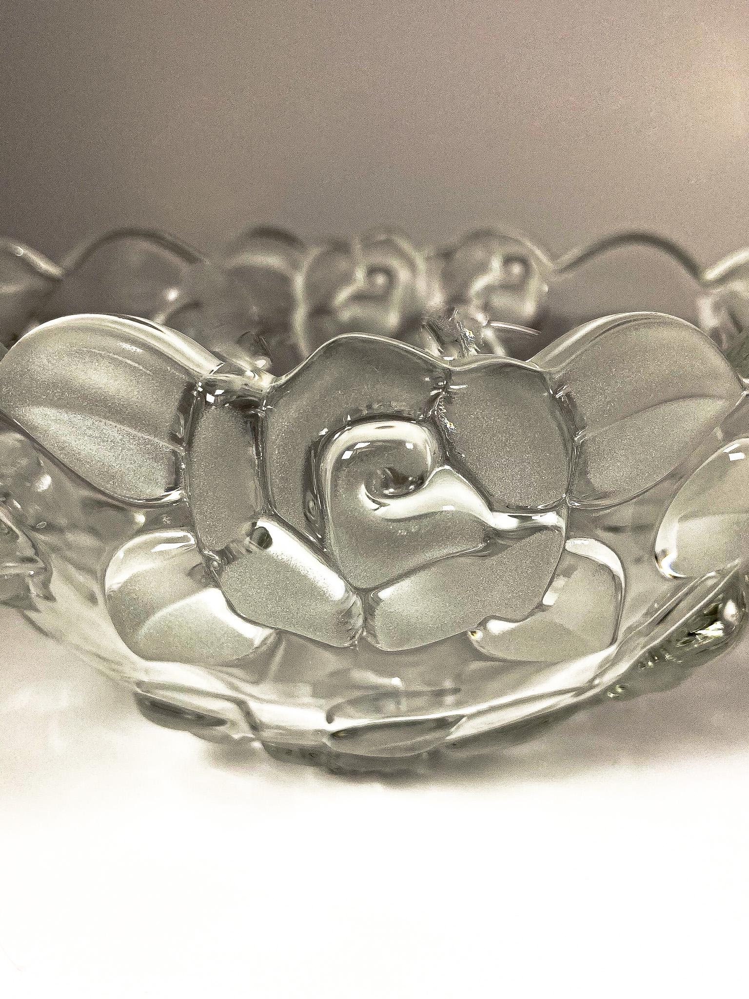 COUPE EN CRISTAL rose et blanc avec anses à décor de cygne EUR 35,00