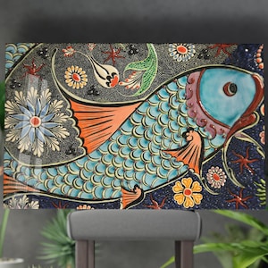 Arte mural de peces con mosaico de vidrio templado / Decoración oceánica vibrante