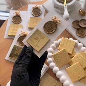 50 cioccolatini con bomboniere, bomboniere di cioccolato per gli ospiti, barretta di cioccolato personalizzata, cioccolato al latte dorato o argentato, decorazioni per la tavola nuziale