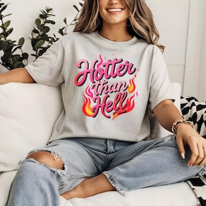 Koszulka Hotter than Hell – odważna koszulka feministyczna, koszulka w stylu grunge dla kobiet, odważna koszulka graficzna, Comfort Colors®, pomysł na prezent