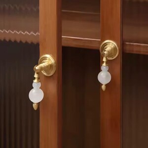 Poignée de meuble blanche et dorée, Poignée de tiroir moderne, Quincaillerie de meuble de luxe, Poignée de placard de cuisine, Bouton de garde-robe, Poignée de commode, Décoration d'intérieur
