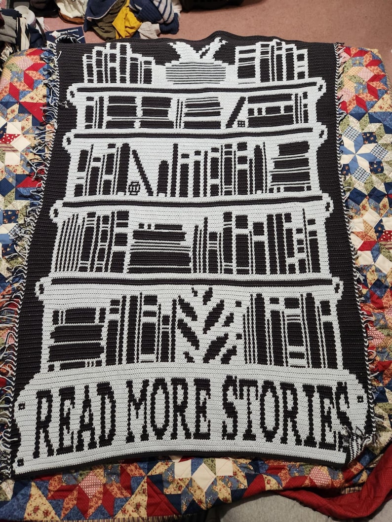Read More Stories Mosaic Crochet Pattern: Bookcase Throw | US Terms ...