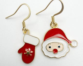 Mismatched Christmas Santa & Mittens Earrings