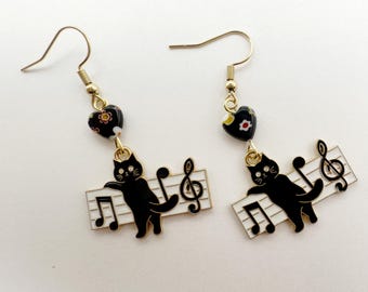 Black Cat Music Earrings: Murano Glass, Gold Plated wires