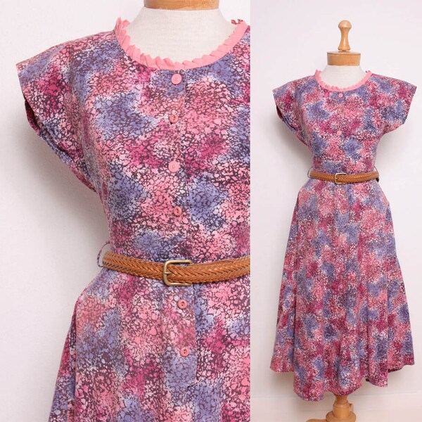 1940s  Dress in Pink & Purple Abstract Floral Print Cotton - XS / S - Cap Sleeve Midi