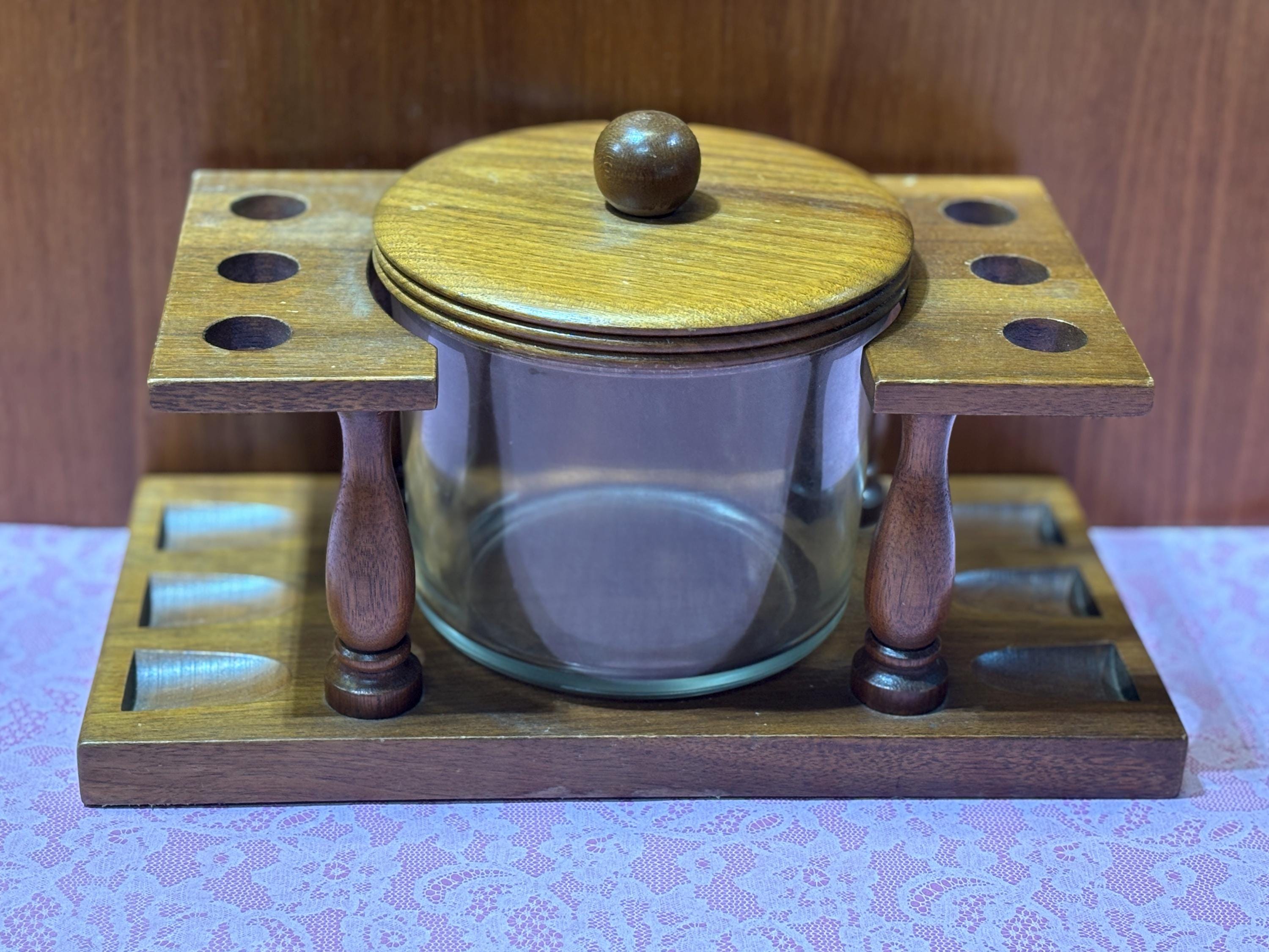 Tobacco Jar Holder