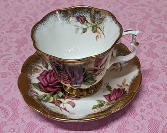 Vintage Teacup & Saucer Marked Royal Albert Bone China - ENGLAND - Red Roses - Gold Trim