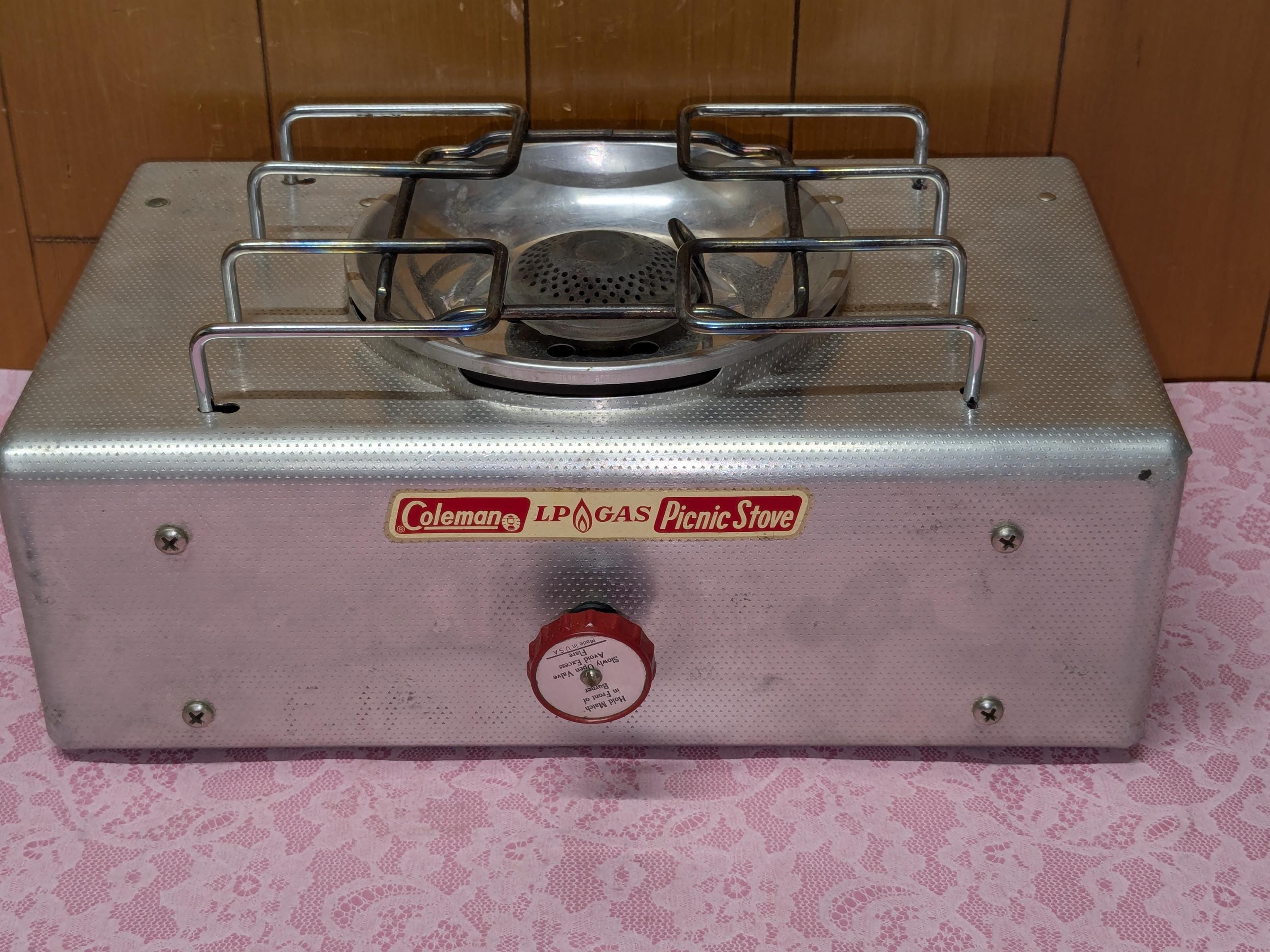 Vintage Coleman LP Gas Picnic Stove Model 5404 Red Color - in