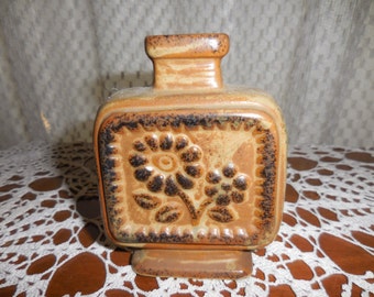 Vintage Stoneware Pottery Vase Rustic Look Square - Rectangular Shape With Flowers