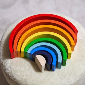 Montessori Wooden Rainbow Stacker Toy for Toddlers, Colorful Waldorf Nesting Arches Educational Puzzle for Kids, Sensory Learning Toy Gift