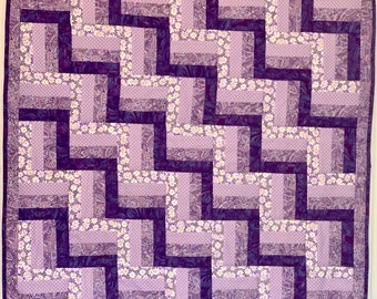 Fence Rail Quilt in Shades of Purple