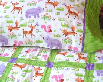 Forest Animals Twin Quilt in Green and White Includes Pillowcase