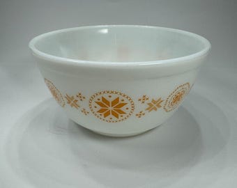 Pyrex 1.5qt Town & Country Medium Mixing Bowl #402