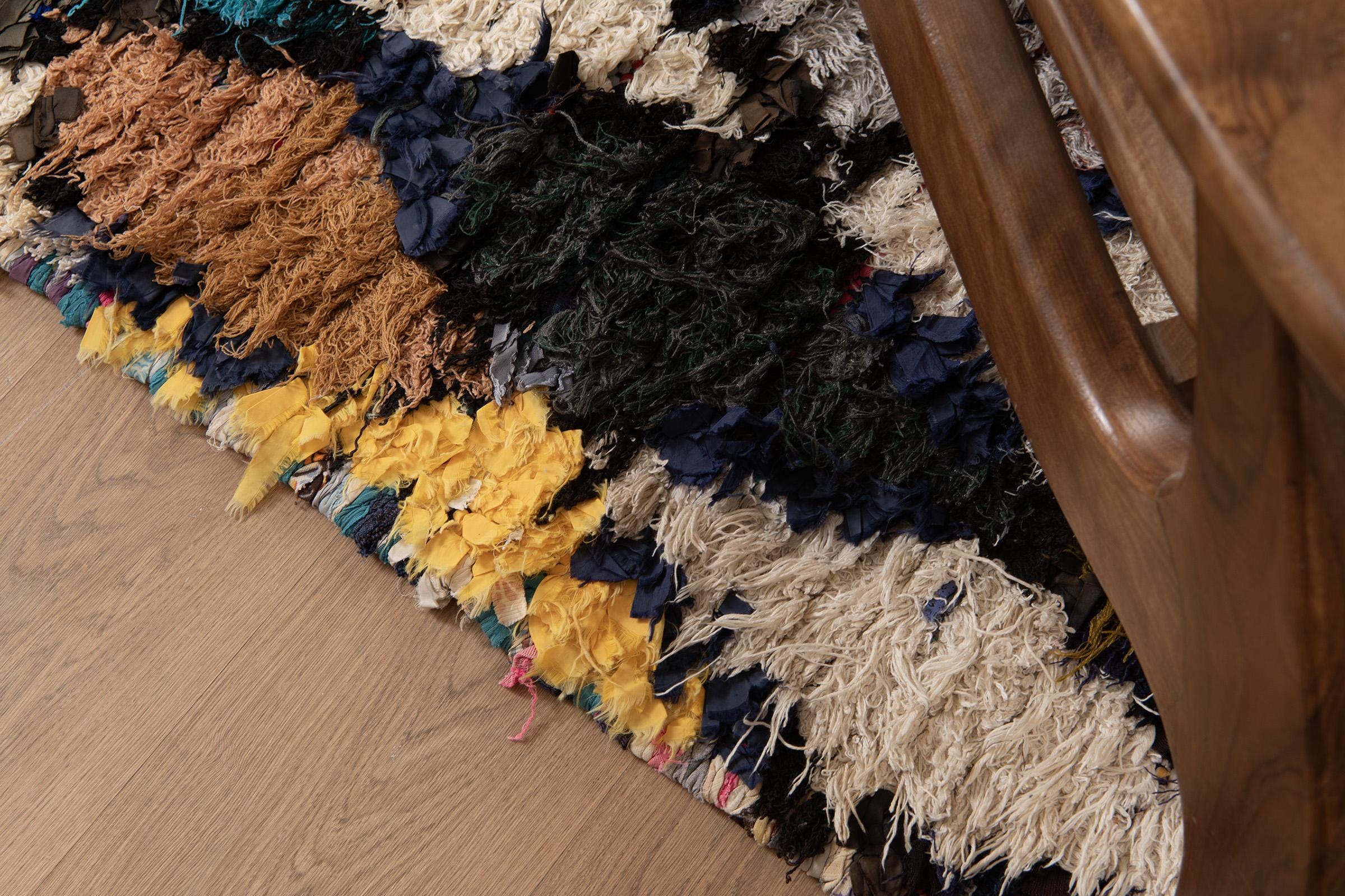 ヴィンテージブルーブーシュルイットラグ：本物のモロッコチェック柄