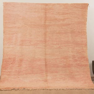 Vintage Peach Pink Boujaad Rug, Authentic Moroccan Rug, 8x 6 Moroccan rug, Solid Minimalist Rug, Morrocan rug