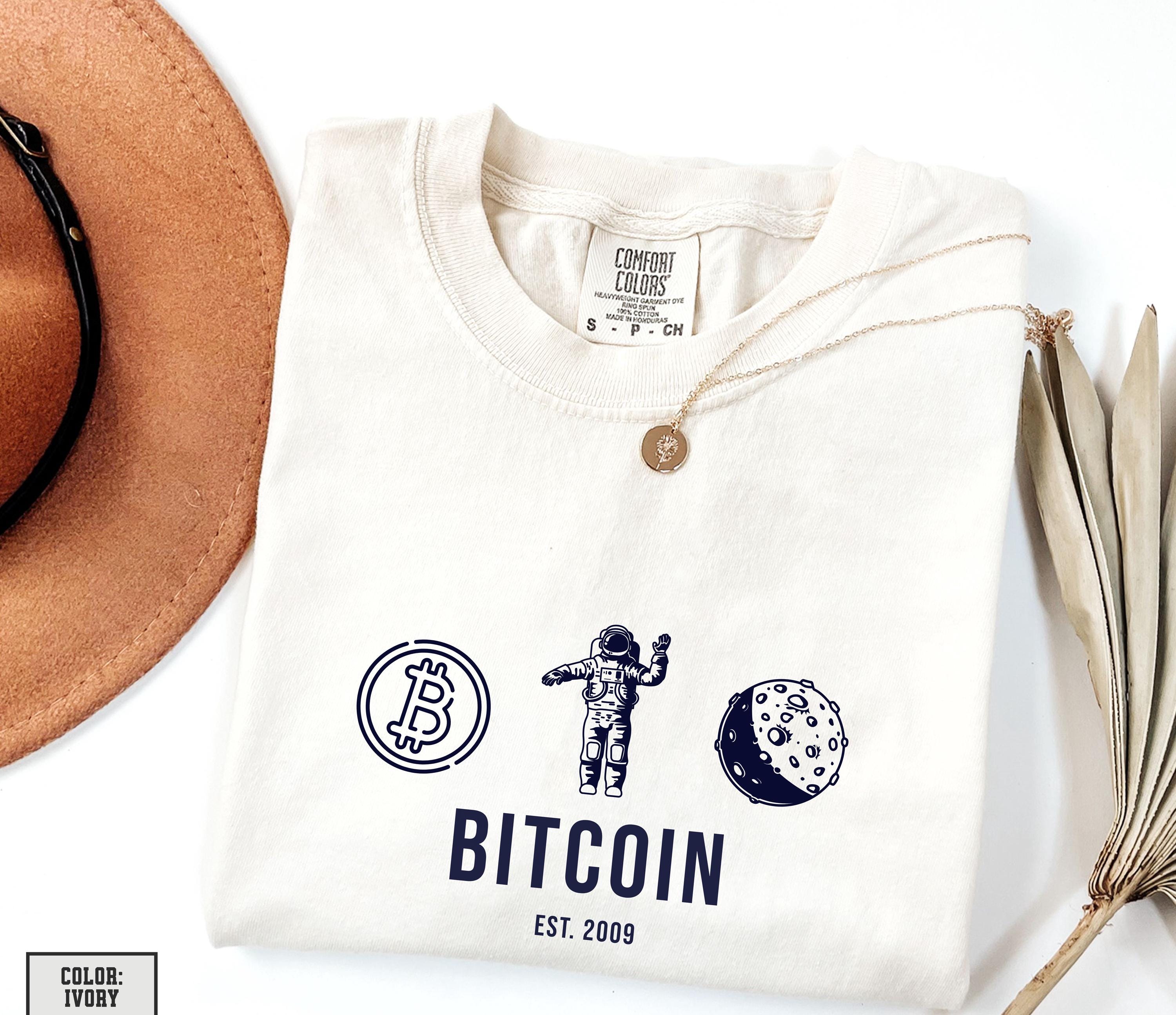 Bitcoin Shirt Unisex, Crypto Tee, Small BTC Logo, Bitcoin to the Moon,  Bitcoin Trader Gift, Vintage Look, Unisex Streetwear Tee, Satoshi BTC - Etsy
