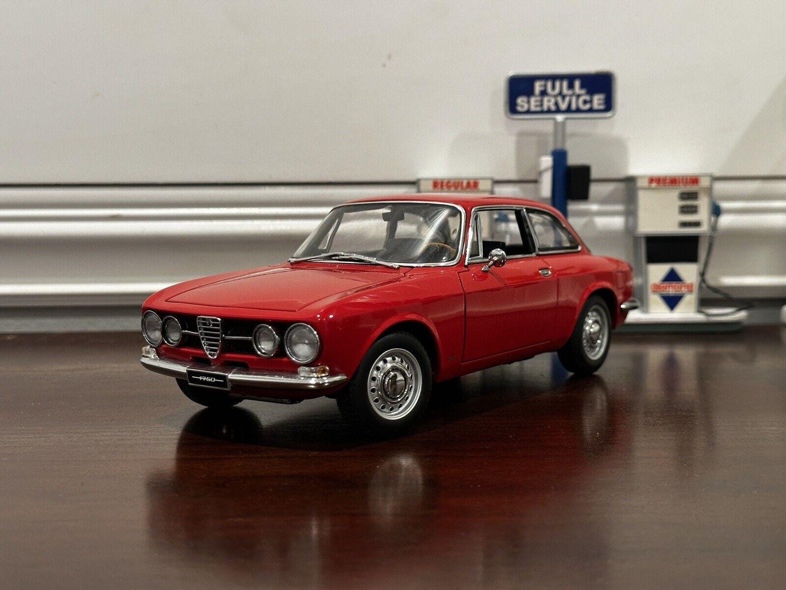 Autoart 1/18 Alfa Romeo 1750 GTV RHD Red | Rare - Etsy