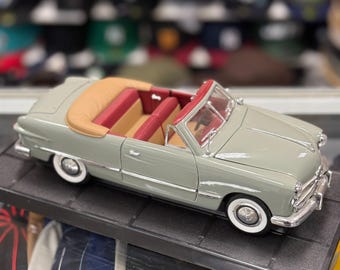 Ford verte de 1949 (Solido échelle 1/18ème) - Voiture miniature | Achat