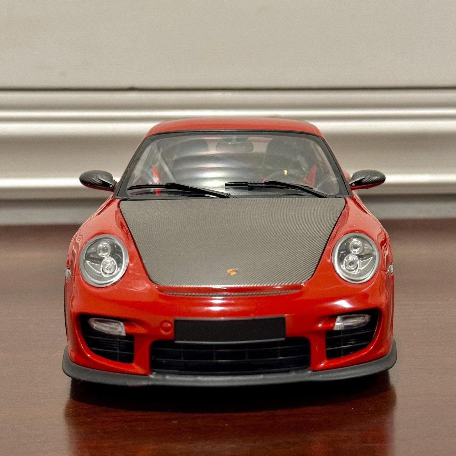 1/18 Porsche 911 997 GT2 RS Guards Red With Bronze Wheels