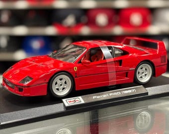Modellino auto in metallo pressofuso Ferrari F40 1987 rosso in scala 1:18 / Nuovo