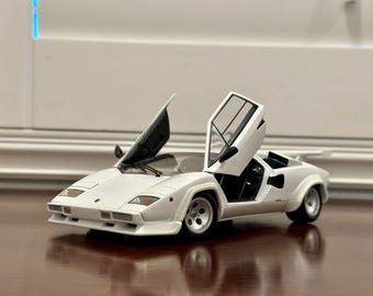 1/18 Lamborghini Countach LP 500 White/black Interior Kyosho Scale