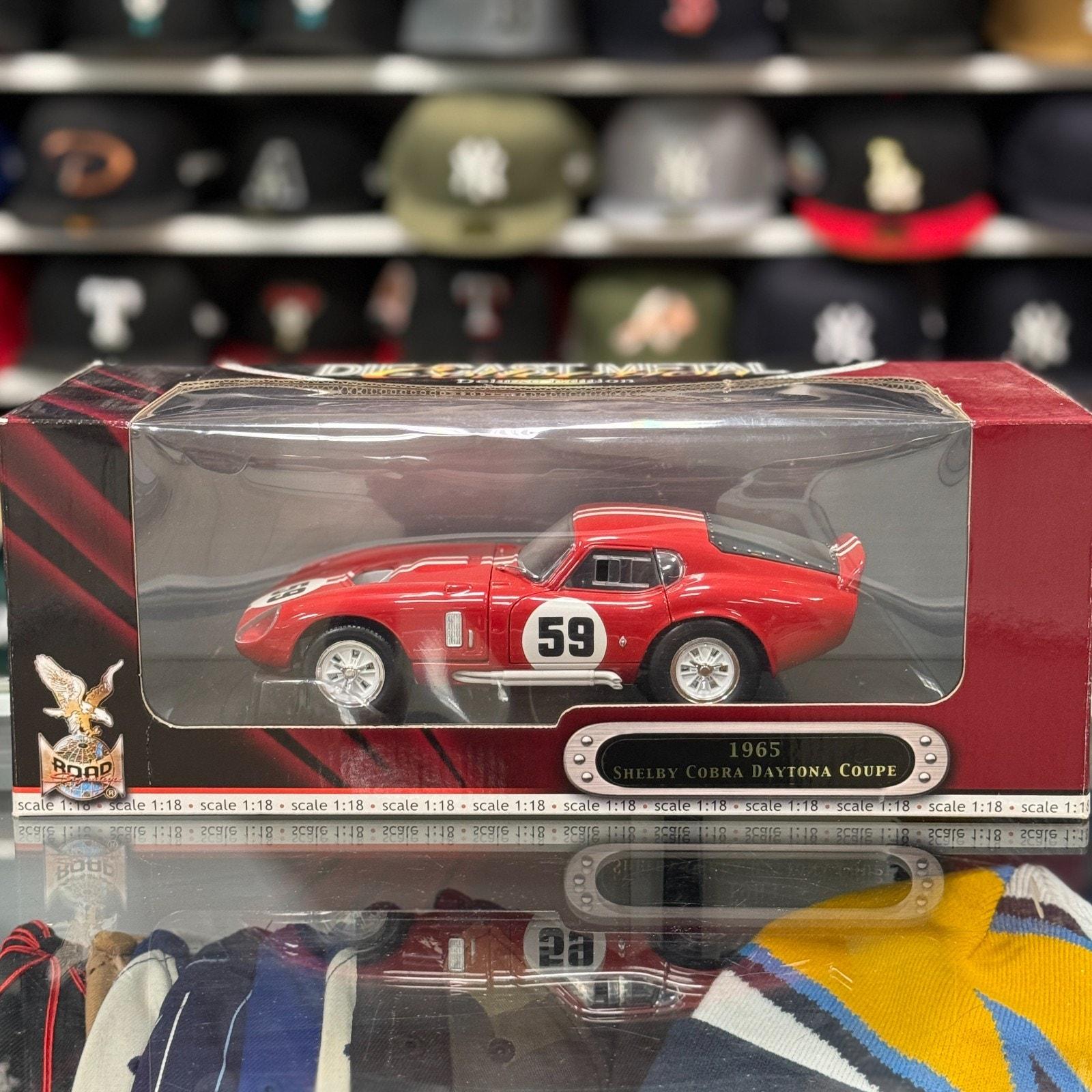 1/18 1965 シェルビー コブラ デイトナ クーペ レッドロード
