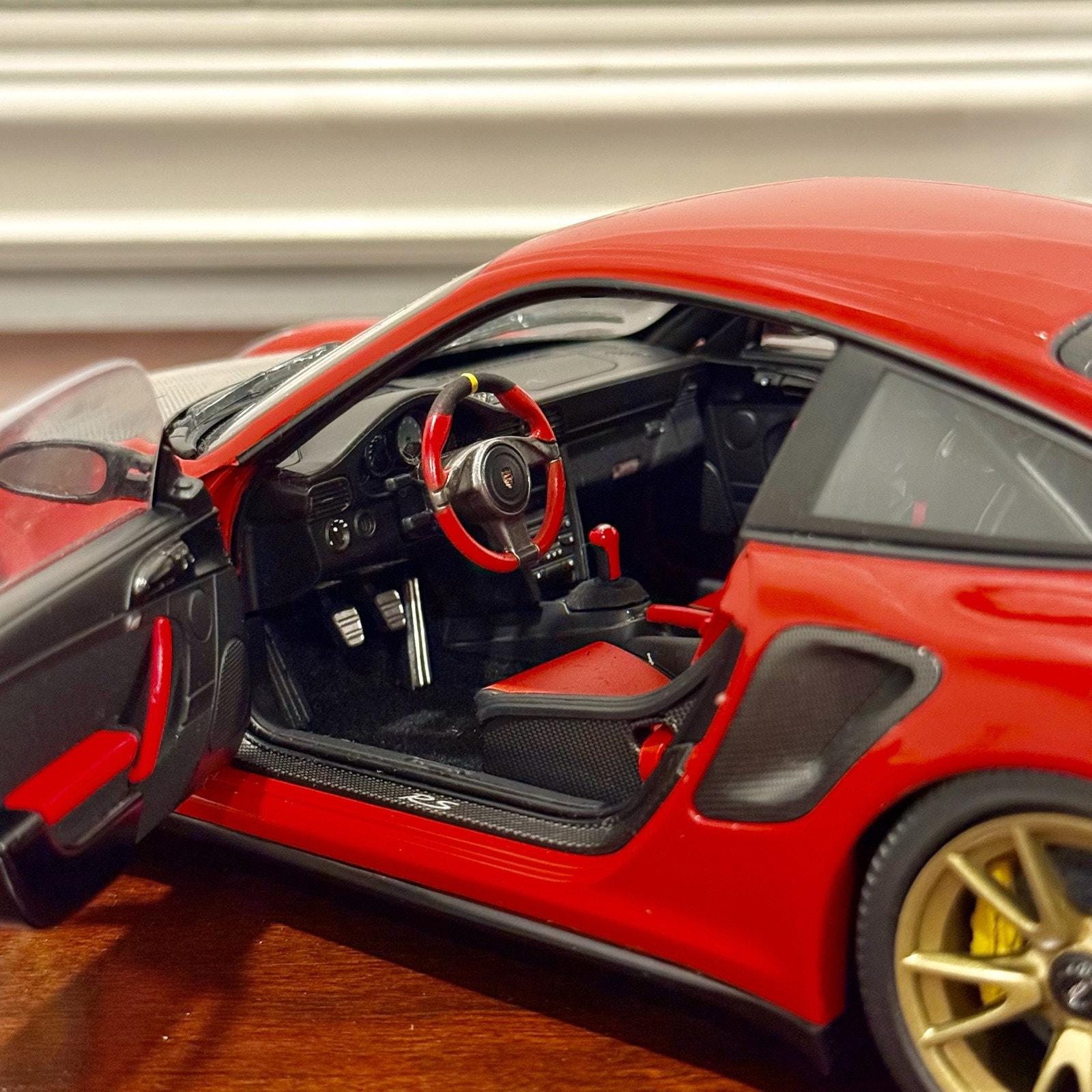 1/18 Porsche 911 997 GT2 RS Guards Red With Bronze Wheels