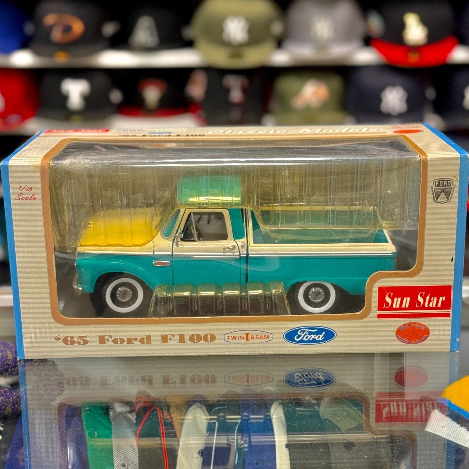 激安大特価，高品質】 ERTL アーテル 1/18 Ford F100 フォードF100