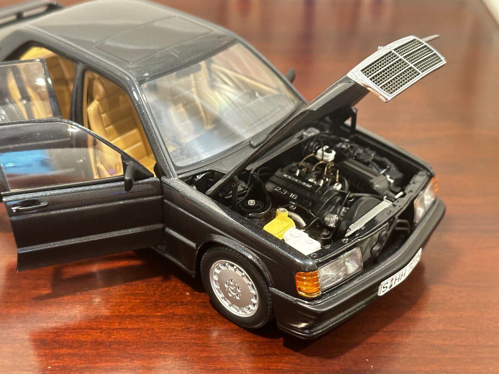 ミニカー AUTOart Mercedes-Benz 190E 1:18 1/18 MERCEDES-BENZ 190E 2.3 16V 16 VALVE RAUCH SILBER SILVER 1:18 by