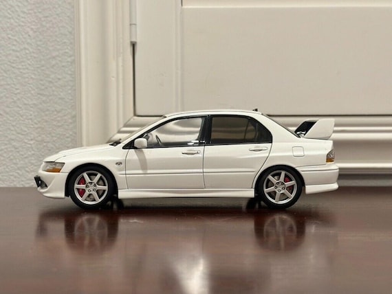 Mitsubishi Lancer Evo 8 VIII Street Car White Autoart 1/18 - Etsy