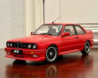 AUTOart製BMWM3SPORT evolution 1/18 赤 1/18 AUTOart 1990 BMW E30 M3 Sport Evolution Evo (Red) Diecast Car