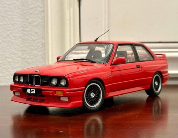 ★希少 オートアート 1/43  E30 M3 EVO BMW E30 M3 Sport Evolution - Die-cast model - AutoArt 70566