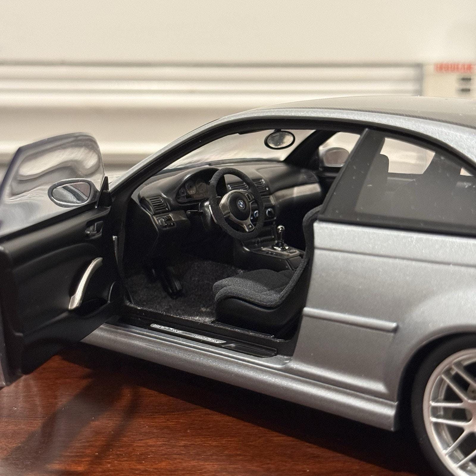 1／18  M3 CSL 中古 ダイキャストカー 1/18 BMW E46 M3 CSL｜トレファクONLINE