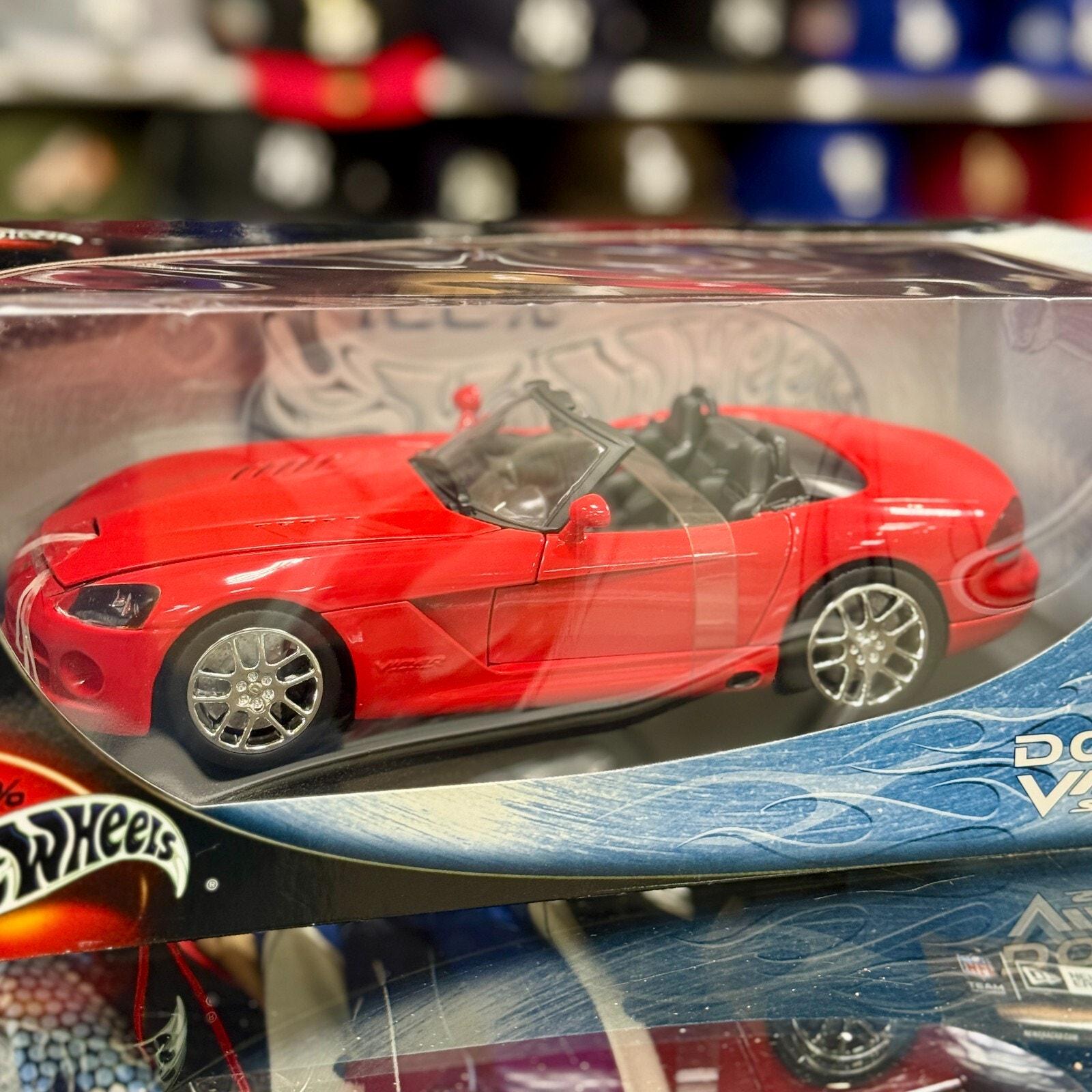 1/18 Dodge Viper SRT-10 Red Hot Wheels Diecast Car | New - Etsy Canada