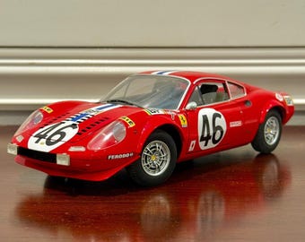 ミニカー Hot Wheels Ferrari Racer DINO 246 GT Hot Wheels Elite 1/18 Ferrari Dino 246 GT Race Configuration