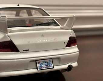 Mitsubishi Lancer Evo VII 7 Street Car White Autoart 1/18 | Rare